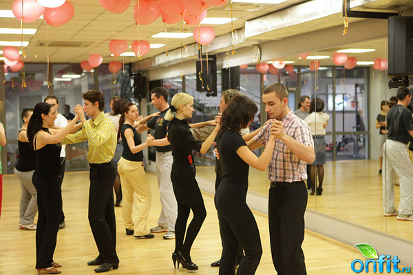Valentine's Danse! Танцуем в парах! Valentine's Danse! Танцуем в парах!