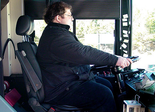В Австралии полных водителей автобусов отправят на фитнес