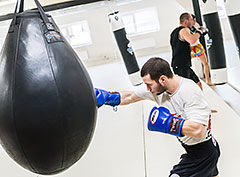 Onfit.ru ������� � ������ � Club 18 Fight&Fitness